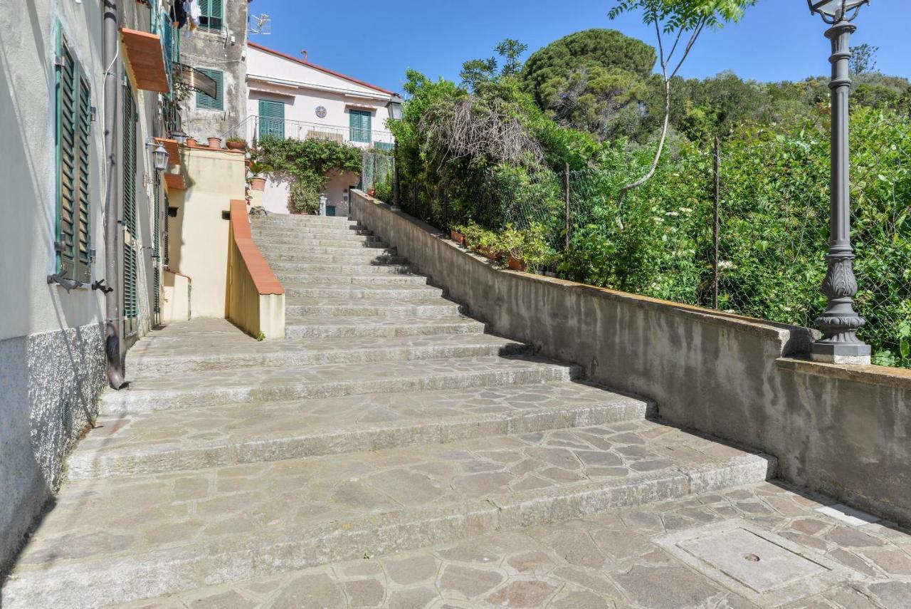 Casa Vacanze Iose Rio Marina Exteriér fotografie